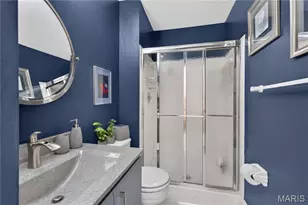 1706 Thorny Briar Dr, Creve Coeur, MO 63146 - Photo 35