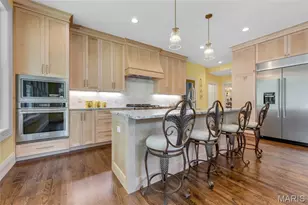 231 E Argonne Dr, Kirkwood, MO 63122 - Photo 13
