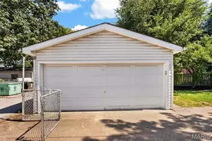 4005 Dover Pl, Saint Louis, MO 63116 - Photo 33