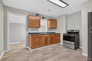 360 W 5th St, Lebanon, MO 65536 - Photo 11