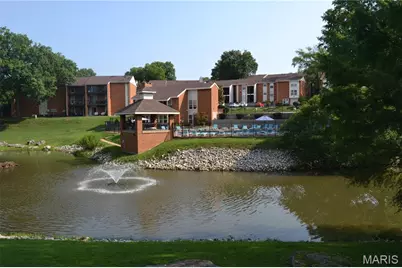 1968 Greenglen Drive #101, Kirkwood, MO 63122 - Photo 17