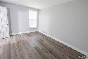 1968 Green Glen Dr, Kirkwood, MO 63122 - Photo 5