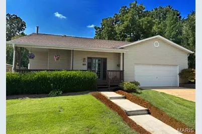 8686 Barby Lane, University City, MO 63124 - Photo 1