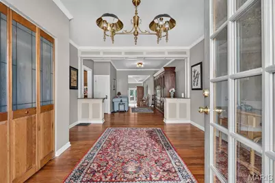 8686 Barby Lane, University City, MO 63124 - Photo 7