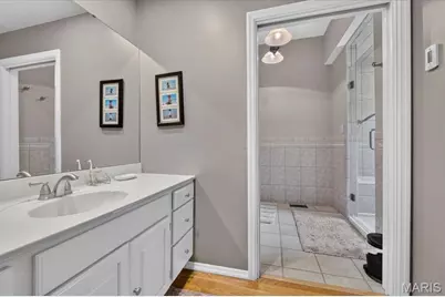 8686 Barby Lane, University City, MO 63124 - Photo 25
