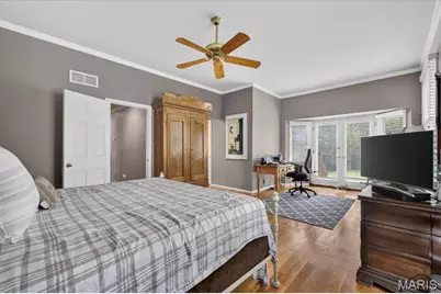 8686 Barby Lane, University City, MO 63124 - Photo 21