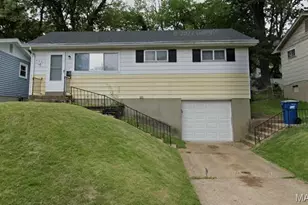 607 Superior Dr, Saint Louis, MO 63135 - Photo 1
