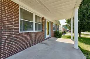 3248 Janton Ln, Saint Charles, MO 63301 - Photo 5