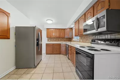 1090 Saint Joseph Street, Florissant, MO 63031 - Photo 7