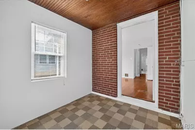 4327 Tyrolean Avenue, Saint Louis, MO 63116 - Photo 31
