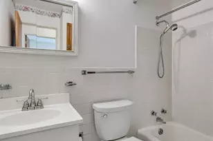 1407 Fox Creek Dr, Saint Louis, MO 63126 - Photo 19