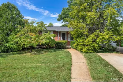 1407 Fox Creek Drive, Saint Louis, MO 63126 - Photo 3