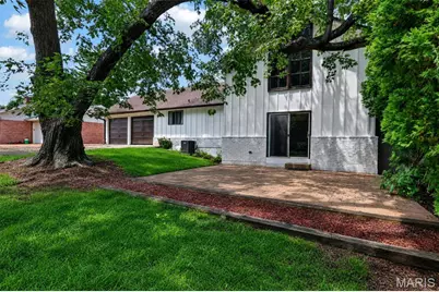 500 Kingridge Drive, Ballwin, MO 63011 - Photo 63