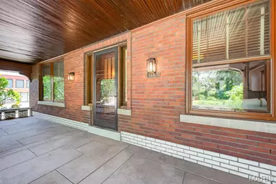 4663 Tower Grove Place, Saint Louis, MO 63110 - Photo 3