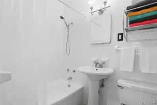 4466 W Pine Blvd, Saint Louis, MO 63108 - Photo 21