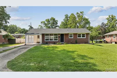 160 Saint Patrick Lane, Florissant, MO 63031 - Photo 29