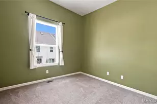 5773 Kingsbury Pl, Saint Louis, MO 63112 - Photo 13