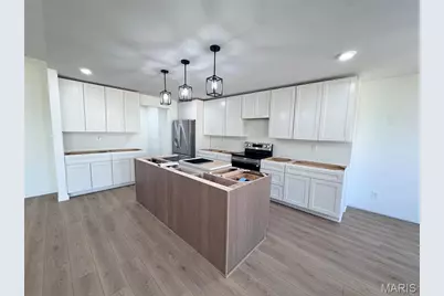 9153 Idell Creek Ln, Hannibal, MO 63401 - Photo 15