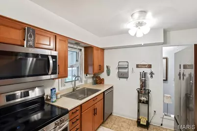 707 S Seventh St, Robertsville, MO 65066 - Photo 11