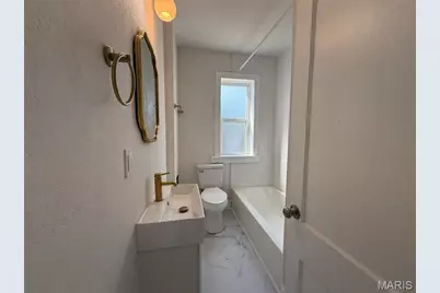 5345 Quincy Street #D, Saint Louis, MO 63109 - Photo 9