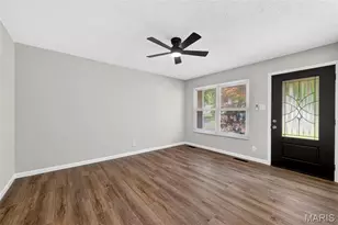 6650 Silver Fox Dr, Florissant, MO 63034 - Photo 3