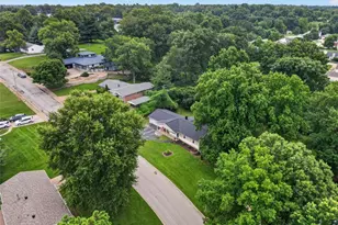10800 Hobday Ave, Saint Ann, MO 63074 - Photo 17