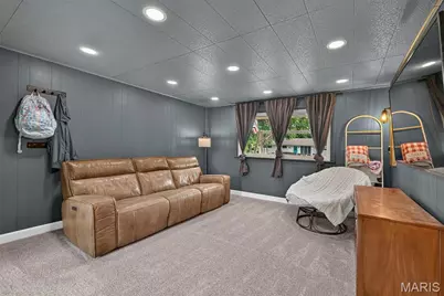 10800 Hobday Avenue, Saint Ann, MO 63074 - Photo 41