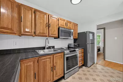 10800 Hobday Avenue, Saint Ann, MO 63074 - Photo 33