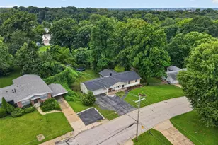 10800 Hobday Ave, Saint Ann, MO 63074 - Photo 13