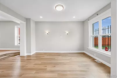 736 Aubert Avenue, Saint Louis, MO 63108 - Photo 13