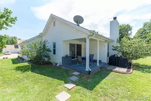 765 Spring Hill Farm Dr, Ballwin, MO 63021 - Photo 39