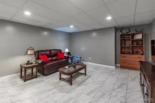 765 Spring Hill Farm Dr, Ballwin, MO 63021 - Photo 29