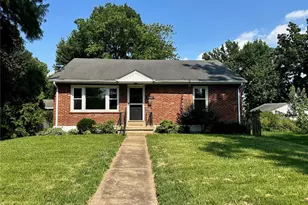 2000 Alameda Ave, Maplewood, MO 63143 - Photo 1