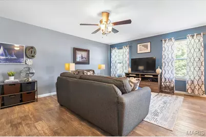 1809 Hyland Green Drive, O'Fallon, MO 63366 - Photo 5