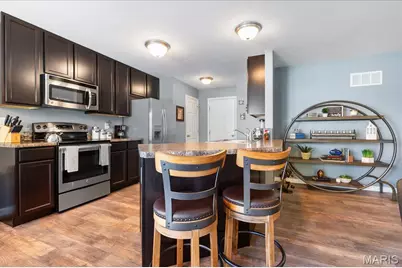1809 Hyland Green Drive, O'Fallon, MO 63366 - Photo 7