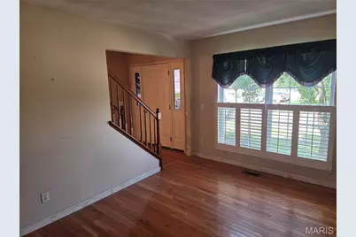4516 Southridge Pines Drive, Saint Louis, MO 63128 - Photo 7