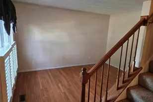 4516 Southridge Pines Dr, Saint Louis, MO 63128 - Photo 5