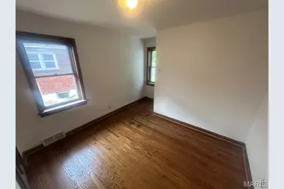 1162 Watts Avenue, Saint Louis, MO 63130 - Photo 7