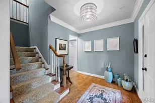 2 Middlebrook Ln, Creve Coeur, MO 63141 - Photo 3