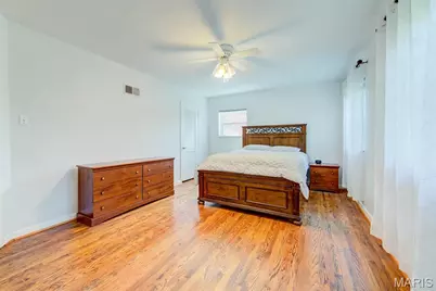 8016 Davis Drive, Saint Louis, MO 63105 - Photo 29
