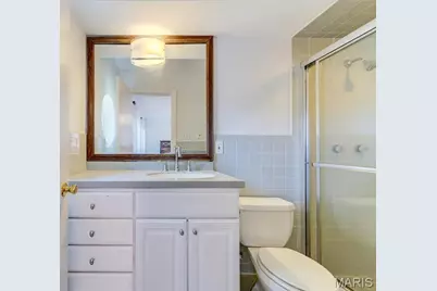 8016 Davis Drive, Saint Louis, MO 63105 - Photo 31