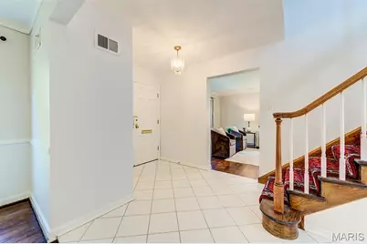 8016 Davis Drive, Saint Louis, MO 63105 - Photo 23