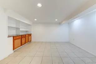 8016 Davis Dr, Saint Louis, MO 63105 - Photo 39