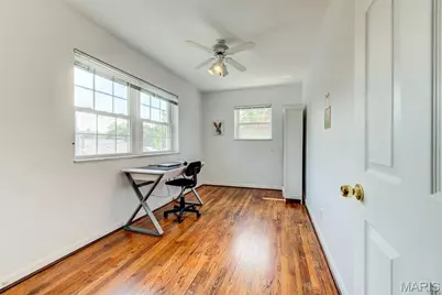 8016 Davis Drive, Saint Louis, MO 63105 - Photo 33