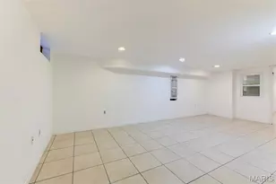 8016 Davis Dr, Saint Louis, MO 63105 - Photo 41