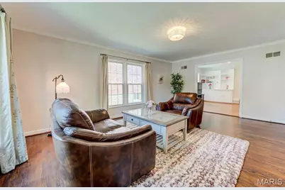 8016 Davis Drive, Saint Louis, MO 63105 - Photo 19
