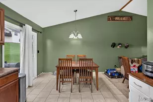 8 Somerfield Dr, Union, MO 63084 - Photo 7