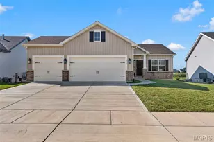 322 Summer Glen Ln, Saint Charles, MO 63301 - Photo 1