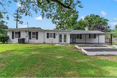 8217 Cadillac Lane, Berkeley, MO 63134 - Photo 35