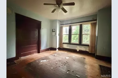 2705 Lyndhurst Avenue, Saint Louis, MO 63114 - Photo 7
